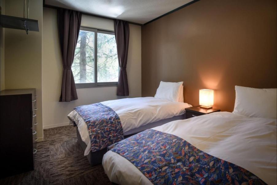 Eagle Lodge